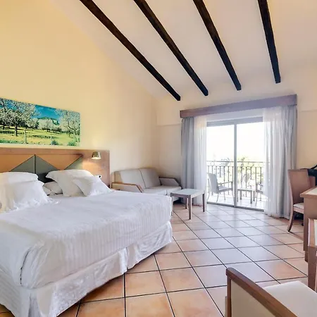 Hotel Occidental Playa De Palma 4*